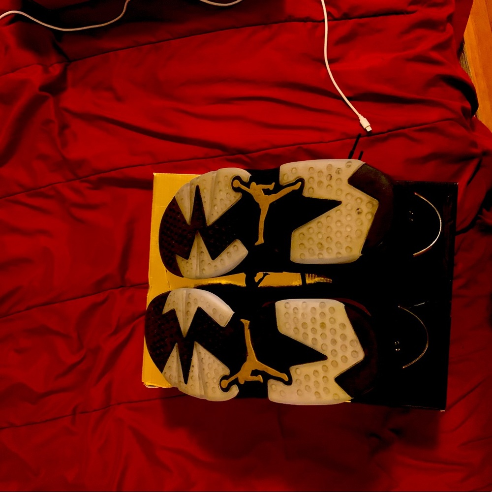 Size 10 don’t fit me Jordan dmp 6